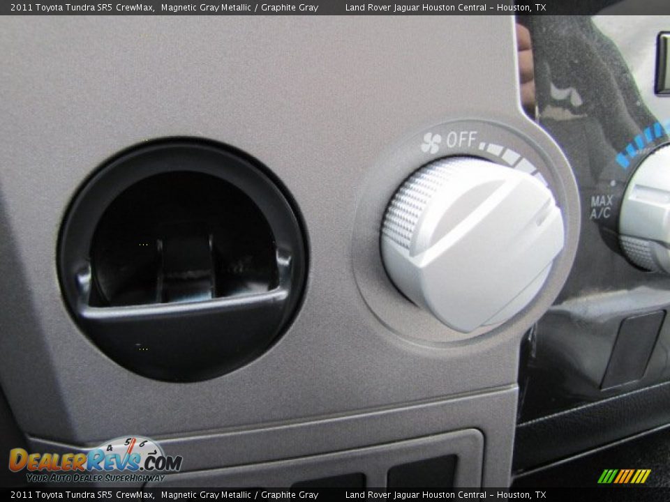 2011 Toyota Tundra SR5 CrewMax Magnetic Gray Metallic / Graphite Gray Photo #20