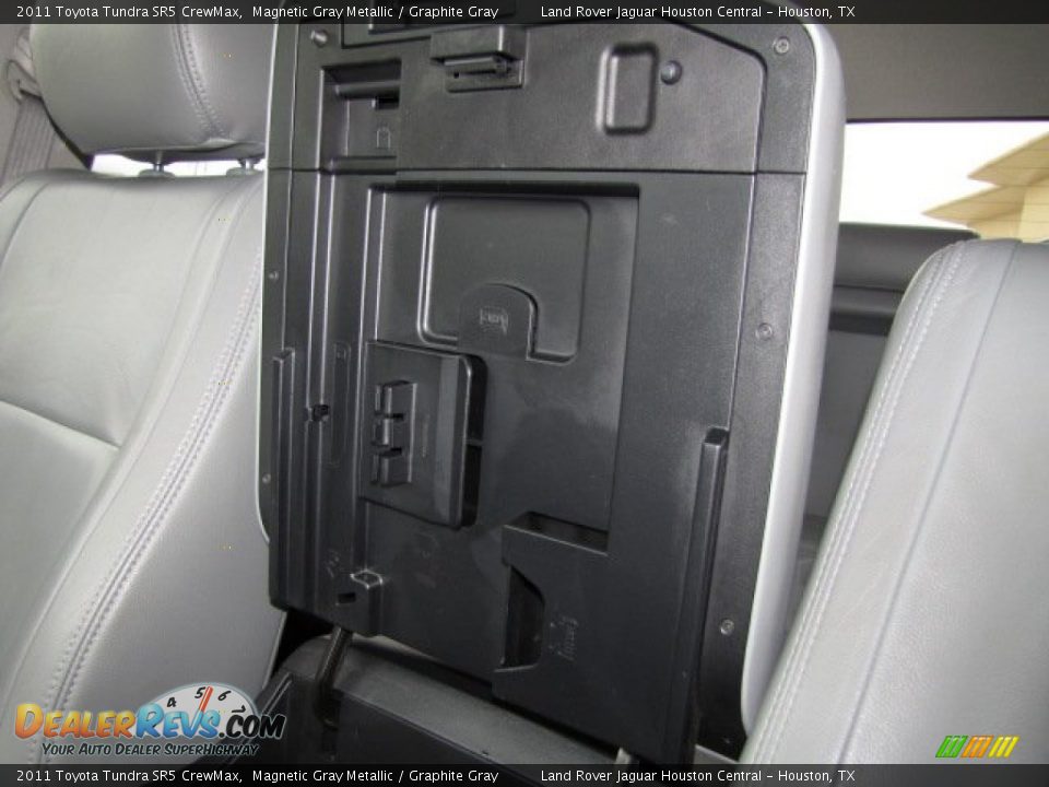 2011 Toyota Tundra SR5 CrewMax Magnetic Gray Metallic / Graphite Gray Photo #25