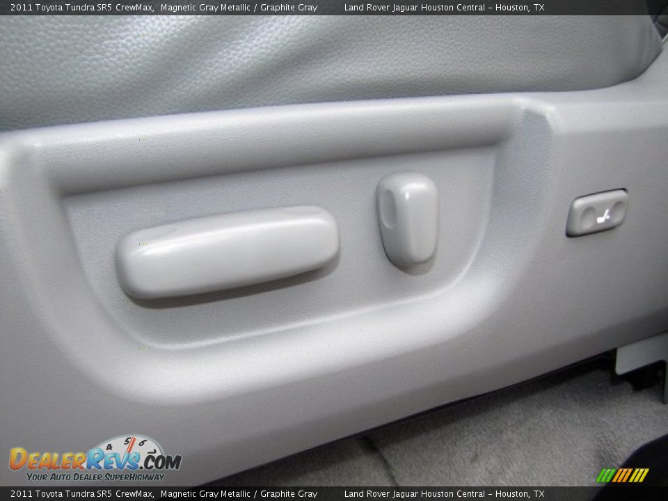 2011 Toyota Tundra SR5 CrewMax Magnetic Gray Metallic / Graphite Gray Photo #36