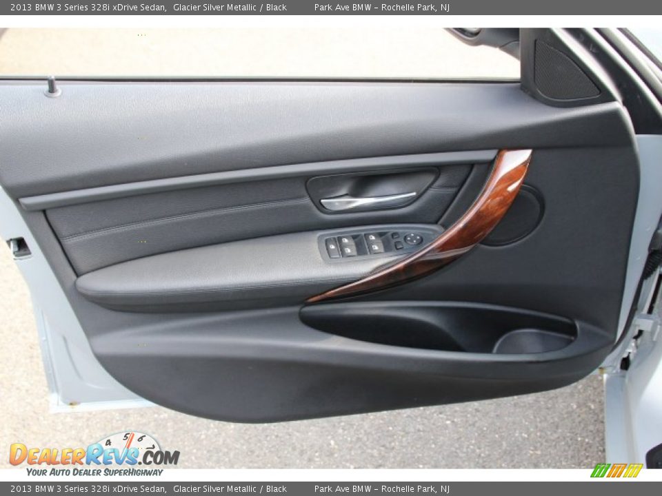 2013 BMW 3 Series 328i xDrive Sedan Glacier Silver Metallic / Black Photo #9