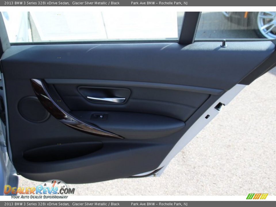 2013 BMW 3 Series 328i xDrive Sedan Glacier Silver Metallic / Black Photo #23