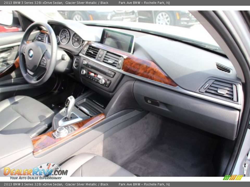 2013 BMW 3 Series 328i xDrive Sedan Glacier Silver Metallic / Black Photo #26