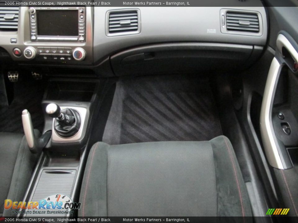 2006 Honda Civic Si Coupe Nighthawk Black Pearl / Black Photo #25