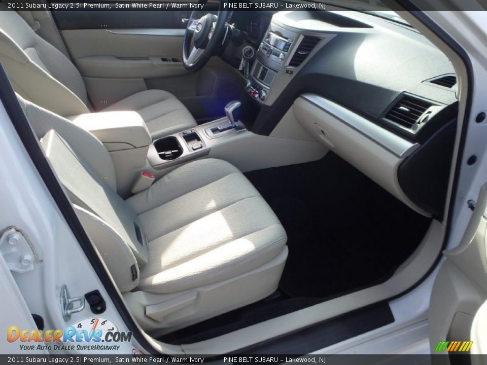 2011 Subaru Legacy 2.5i Premium Satin White Pearl / Warm Ivory Photo #10