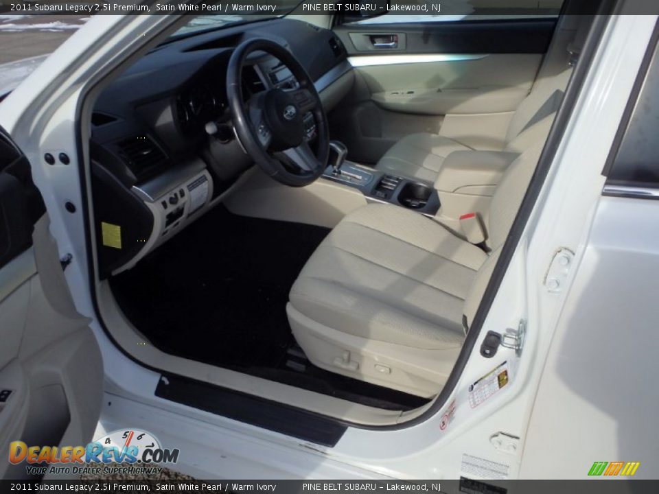 2011 Subaru Legacy 2.5i Premium Satin White Pearl / Warm Ivory Photo #14