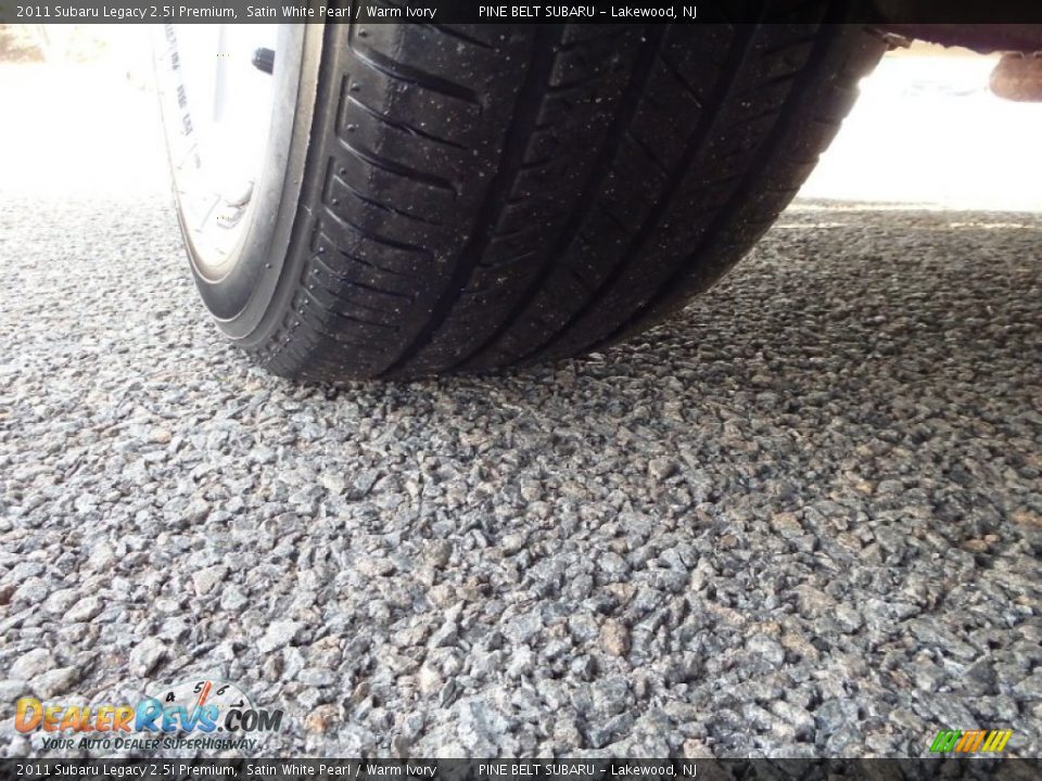 2011 Subaru Legacy 2.5i Premium Satin White Pearl / Warm Ivory Photo #21