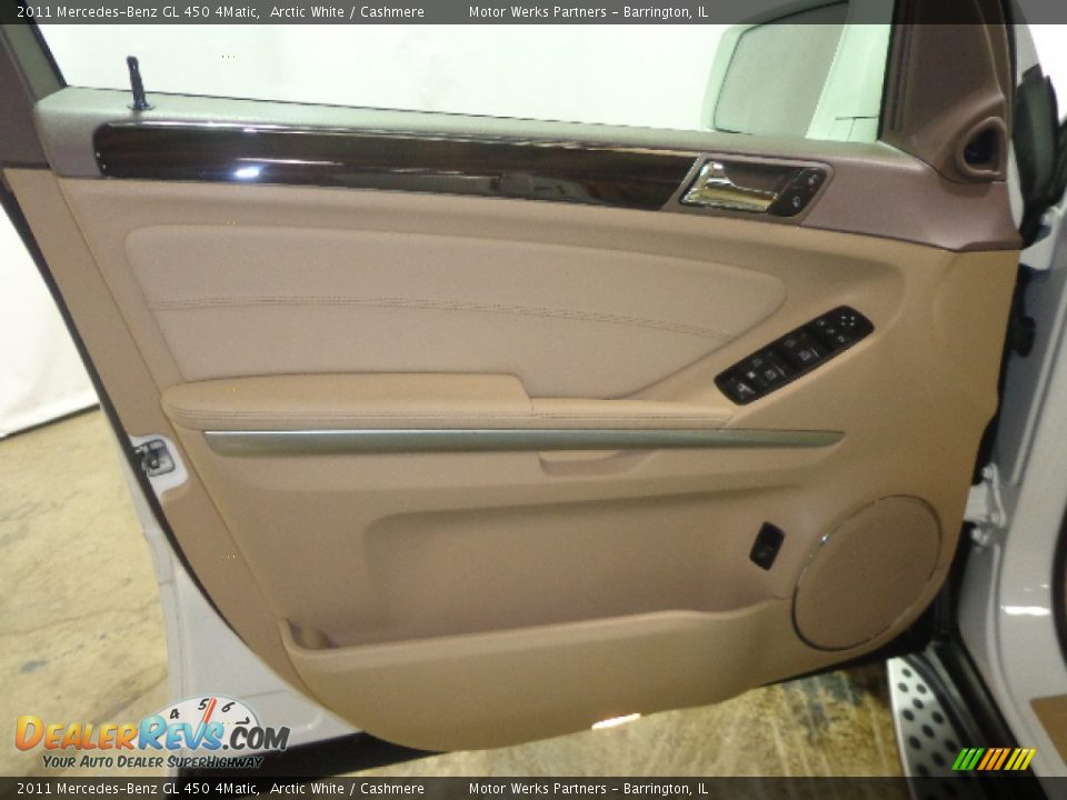 2011 Mercedes-Benz GL 450 4Matic Arctic White / Cashmere Photo #19