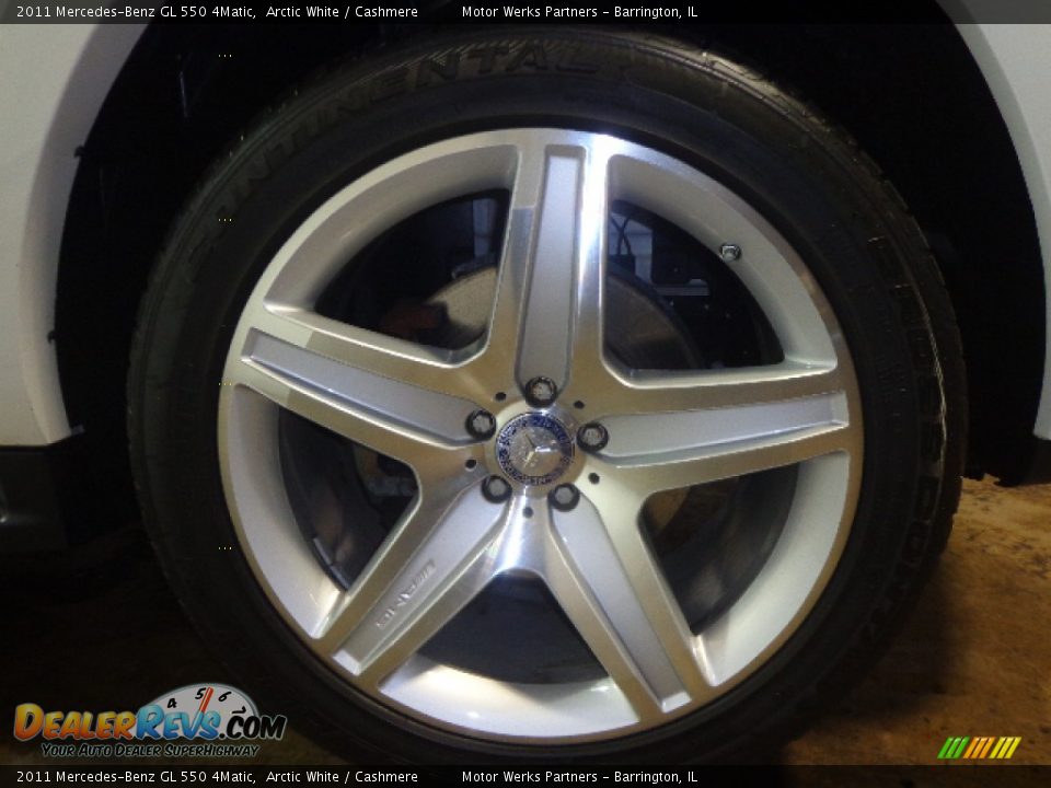 2011 Mercedes-Benz GL 550 4Matic Arctic White / Cashmere Photo #17