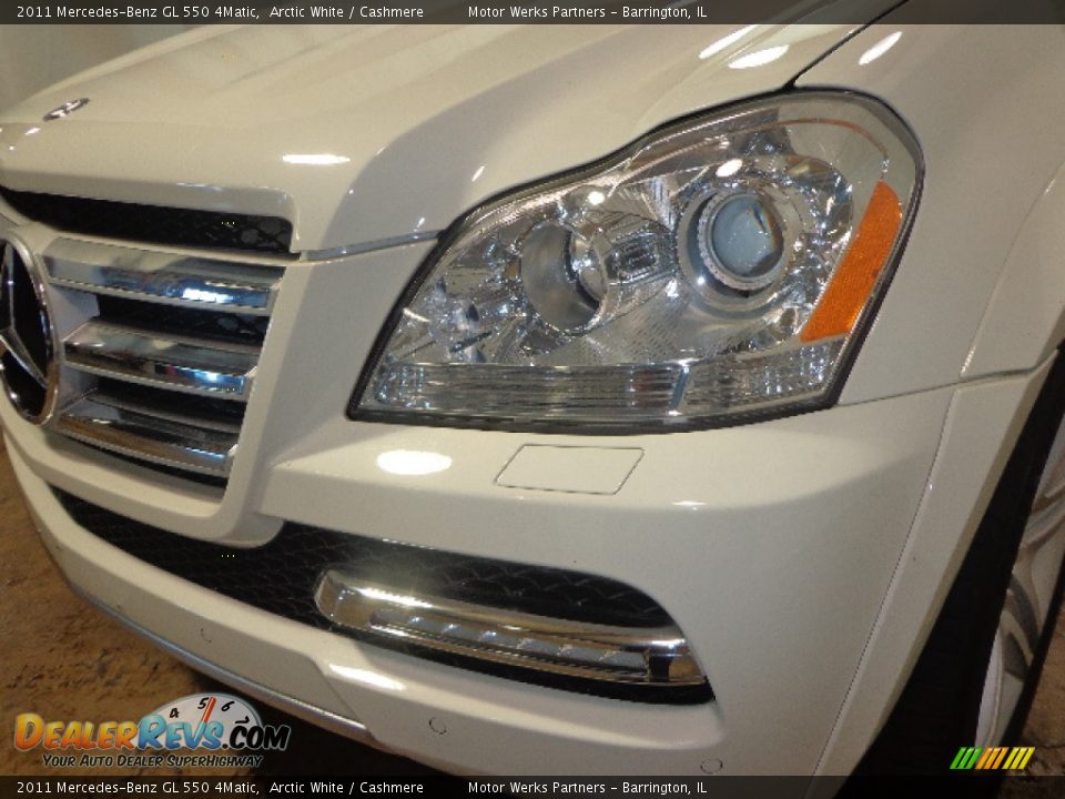 2011 Mercedes-Benz GL 550 4Matic Arctic White / Cashmere Photo #19