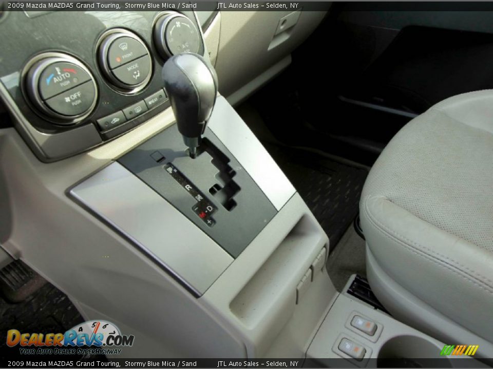 2009 Mazda MAZDA5 Grand Touring Shifter Photo #17