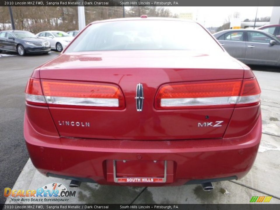 2010 Lincoln MKZ FWD Sangria Red Metallic / Dark Charcoal Photo #4
