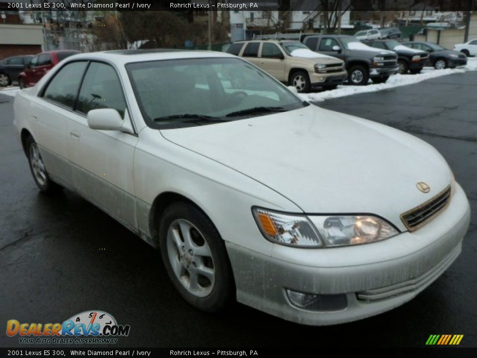 2001 Lexus ES 300 White Diamond Pearl / Ivory Photo #3