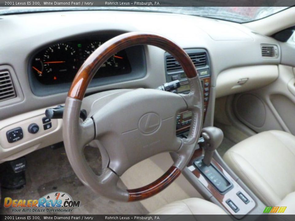 2001 Lexus ES 300 White Diamond Pearl / Ivory Photo #6