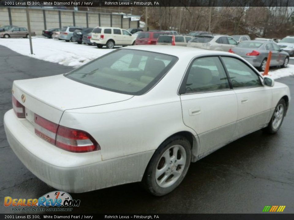 2001 Lexus ES 300 White Diamond Pearl / Ivory Photo #11