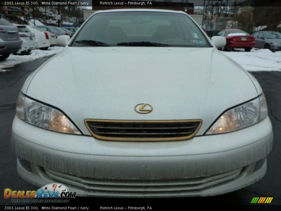 2001 Lexus ES 300 White Diamond Pearl / Ivory Photo #18