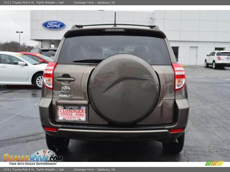 2011 Toyota RAV4 I4 Pyrite Metallic / Ash Photo #5
