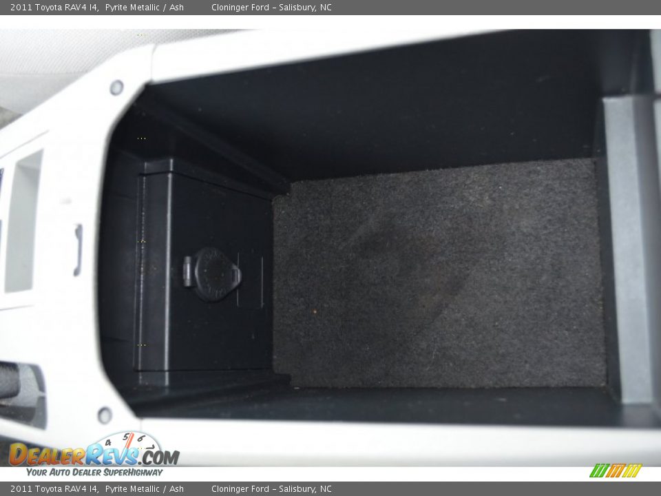 2011 Toyota RAV4 I4 Pyrite Metallic / Ash Photo #23