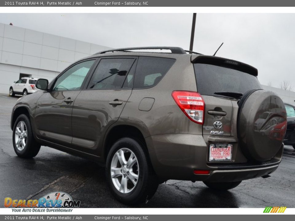 2011 Toyota RAV4 I4 Pyrite Metallic / Ash Photo #34