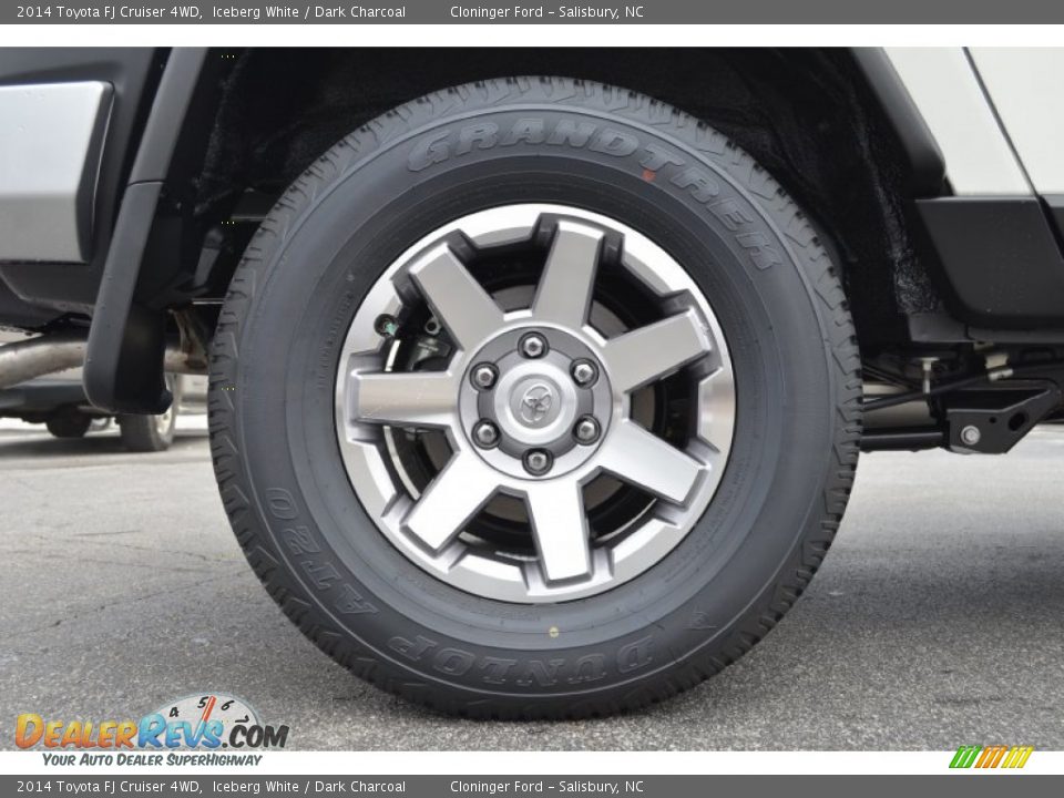 2014 Toyota FJ Cruiser 4WD Wheel Photo #9