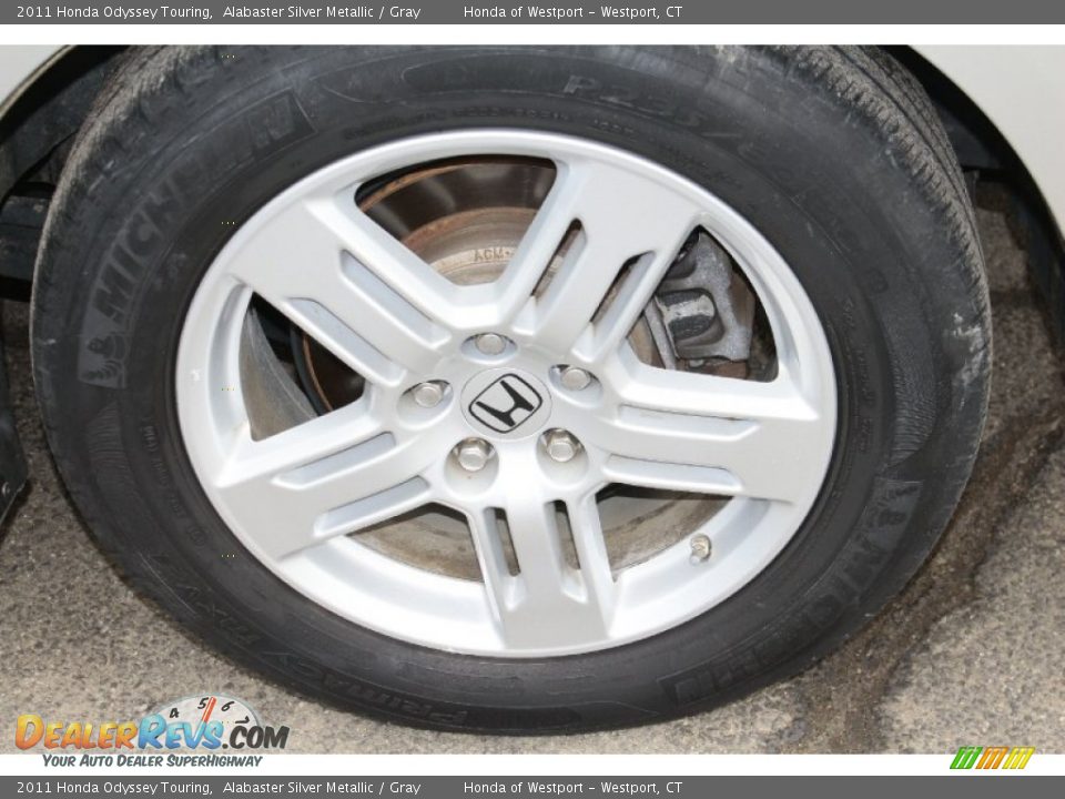 2011 Honda Odyssey Touring Alabaster Silver Metallic / Gray Photo #24