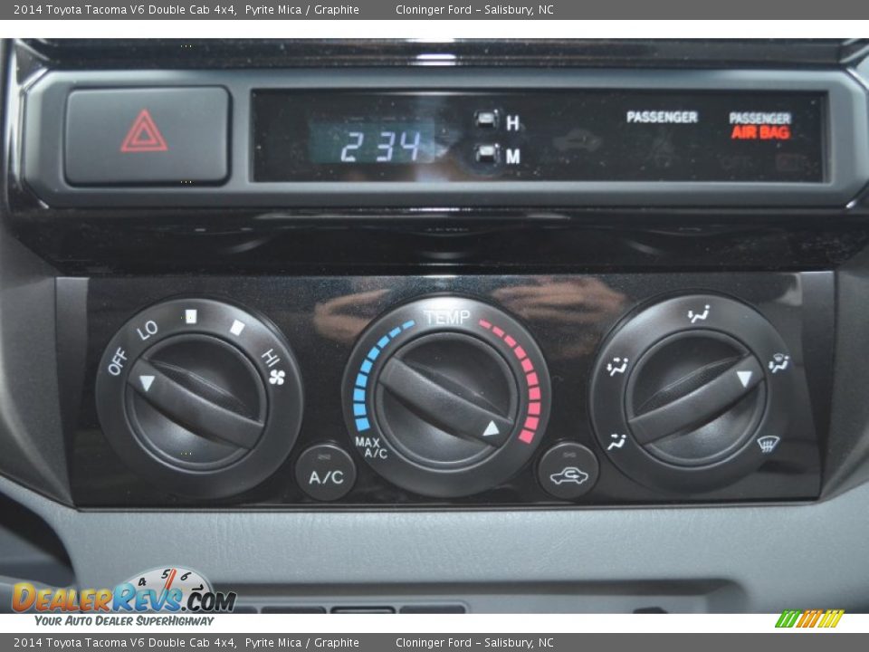 2014 Toyota Tacoma V6 Double Cab 4x4 Pyrite Mica / Graphite Photo #15