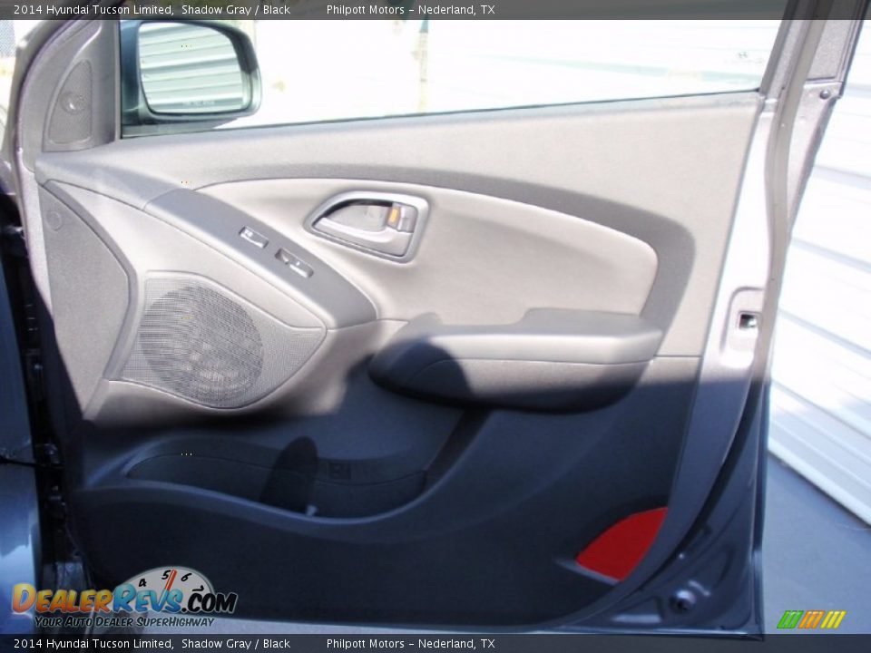 2014 Hyundai Tucson Limited Shadow Gray / Black Photo #17