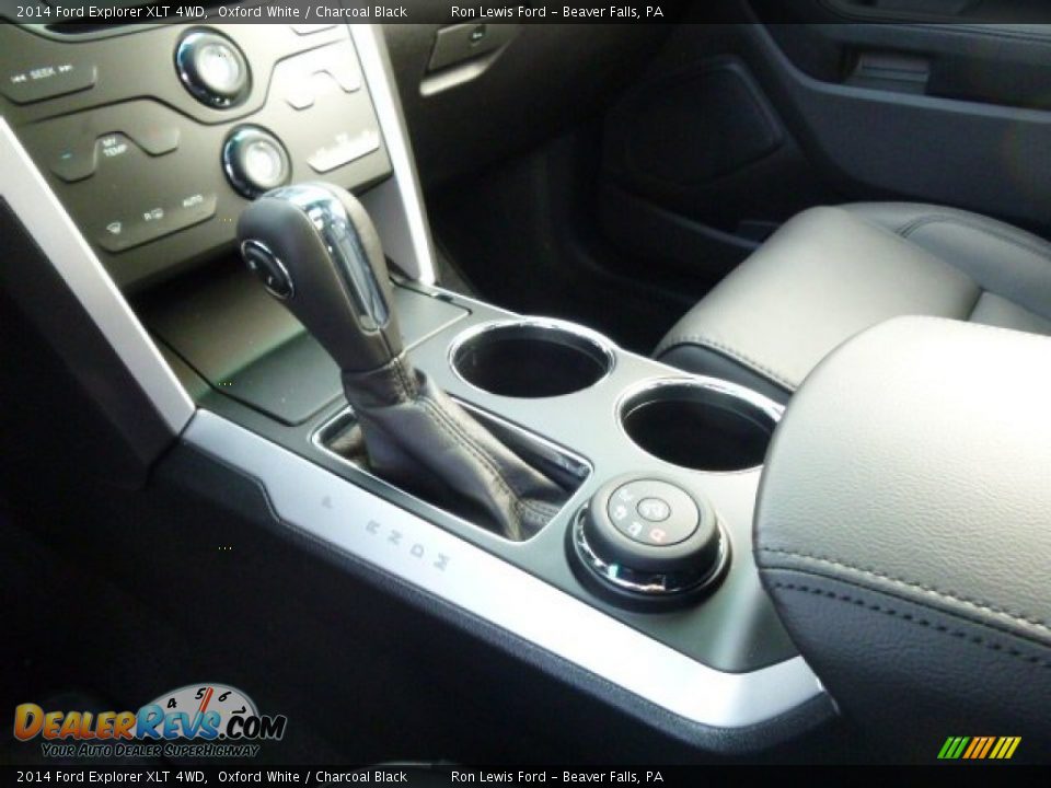2014 Ford Explorer XLT 4WD Oxford White / Charcoal Black Photo #17