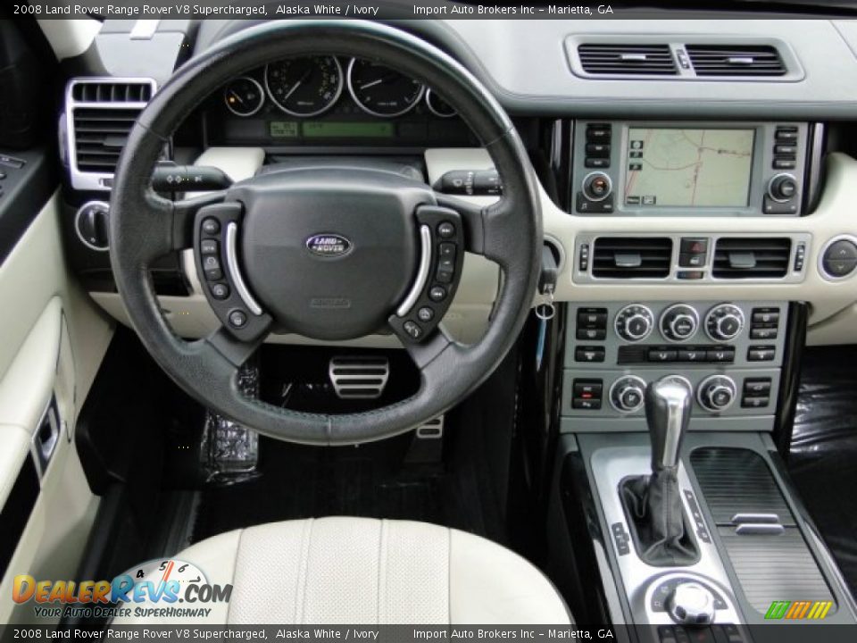 Dashboard of 2008 Land Rover Range Rover V8 Supercharged Photo #13