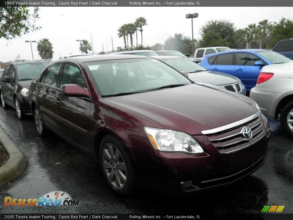 2005 Toyota Avalon Touring Cassis Red Pearl / Dark Charcoal Photo #2