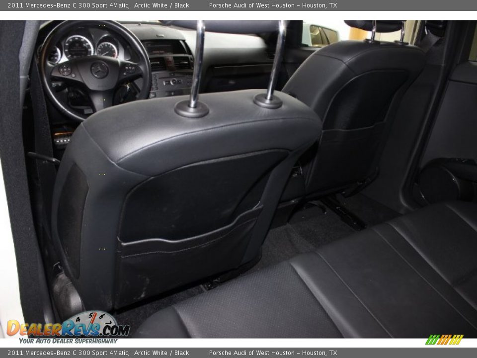 2011 Mercedes-Benz C 300 Sport 4Matic Arctic White / Black Photo #30