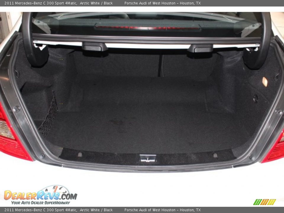 2011 Mercedes-Benz C 300 Sport 4Matic Arctic White / Black Photo #35