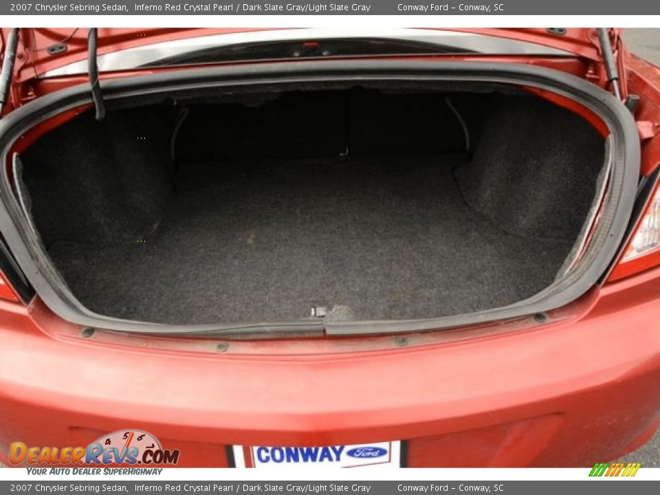 2007 Chrysler Sebring Sedan Inferno Red Crystal Pearl / Dark Slate Gray/Light Slate Gray Photo #13