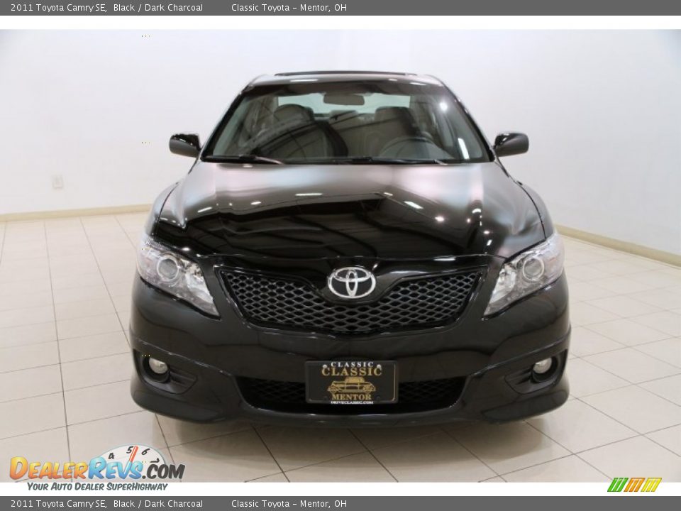 2011 Toyota Camry SE Black / Dark Charcoal Photo #2