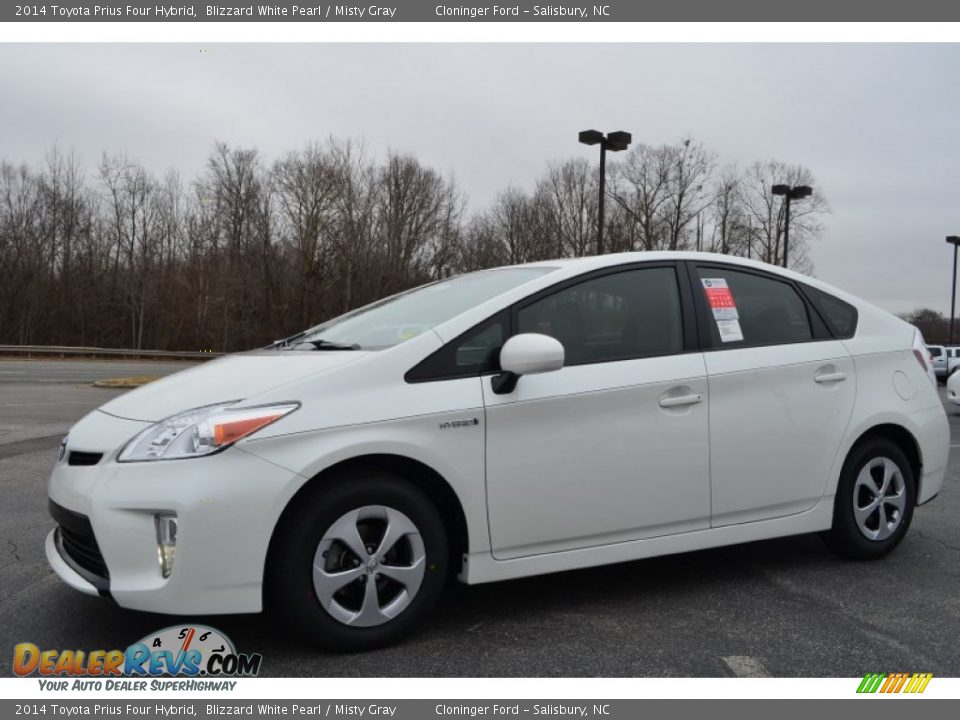 2014 Toyota Prius Four Hybrid Blizzard White Pearl / Misty Gray Photo #3