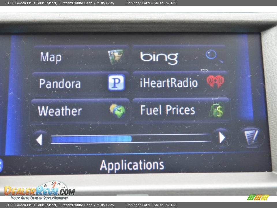 2014 Toyota Prius Four Hybrid Blizzard White Pearl / Misty Gray Photo #13