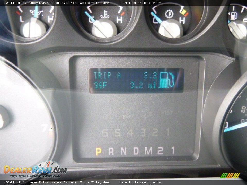 2014 Ford F250 Super Duty XL Regular Cab 4x4 Oxford White / Steel Photo #19