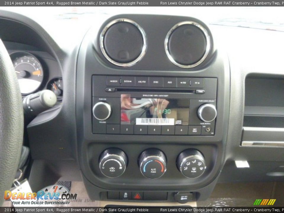 2014 Jeep Patriot Sport 4x4 Rugged Brown Metallic / Dark Slate Gray/Light Pebble Photo #17