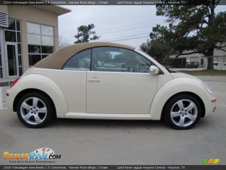 2006 Volkswagen New Beetle 2.5 Convertible Harvest Moon Beige / Cream Photo #12
