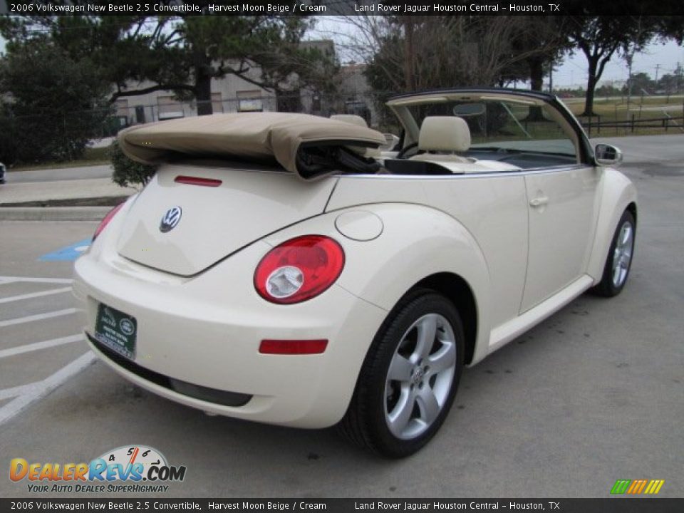 2006 Volkswagen New Beetle 2.5 Convertible Harvest Moon Beige / Cream Photo #14