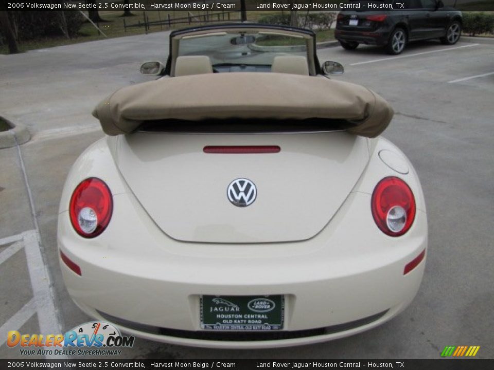 2006 Volkswagen New Beetle 2.5 Convertible Harvest Moon Beige / Cream Photo #15