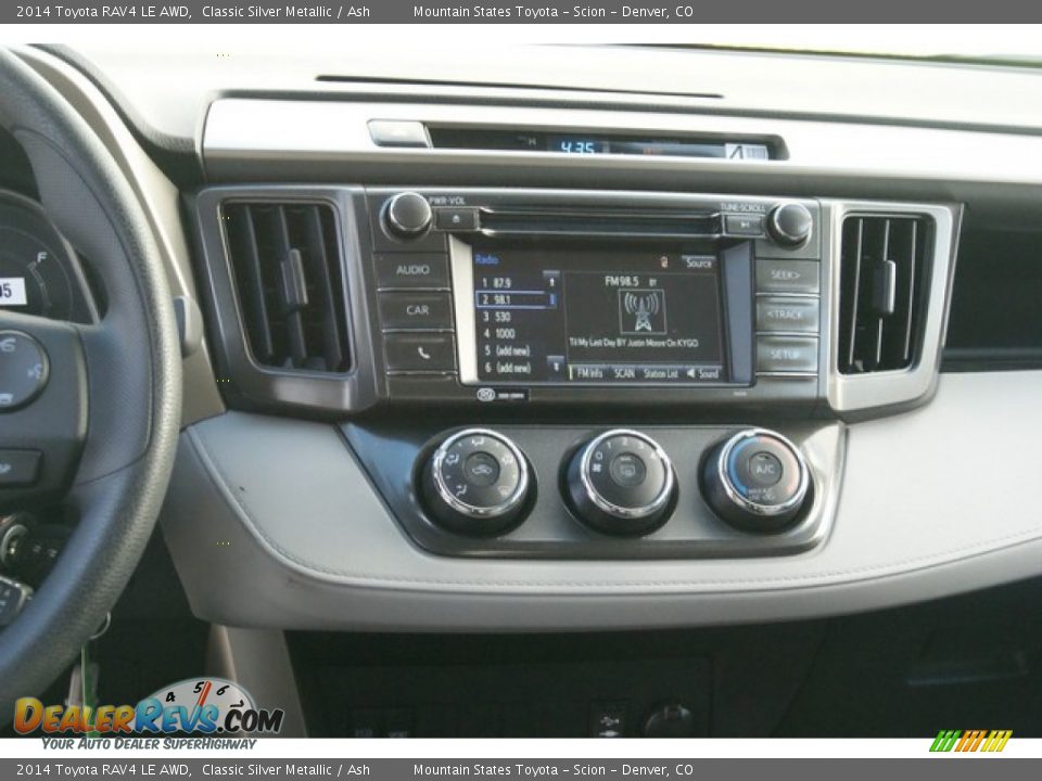 Controls of 2014 Toyota RAV4 LE AWD Photo #6