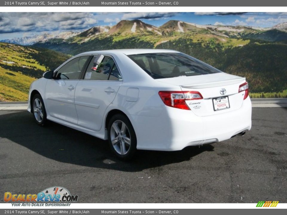 2014 Toyota Camry SE Super White / Black/Ash Photo #3