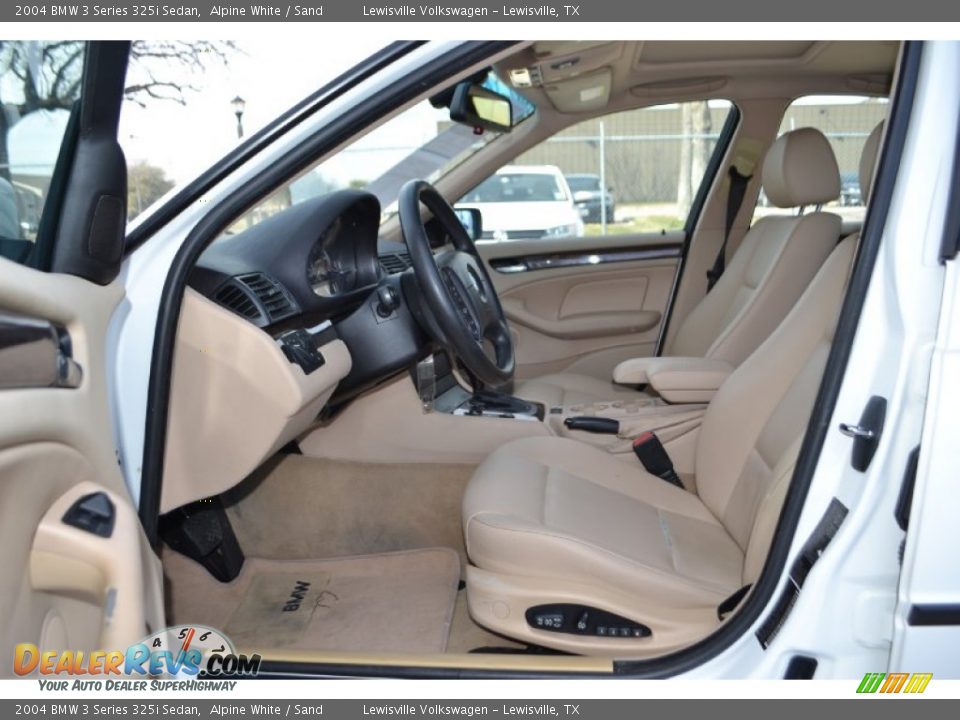 Front Seat of 2004 BMW 3 Series 325i Sedan Photo #9