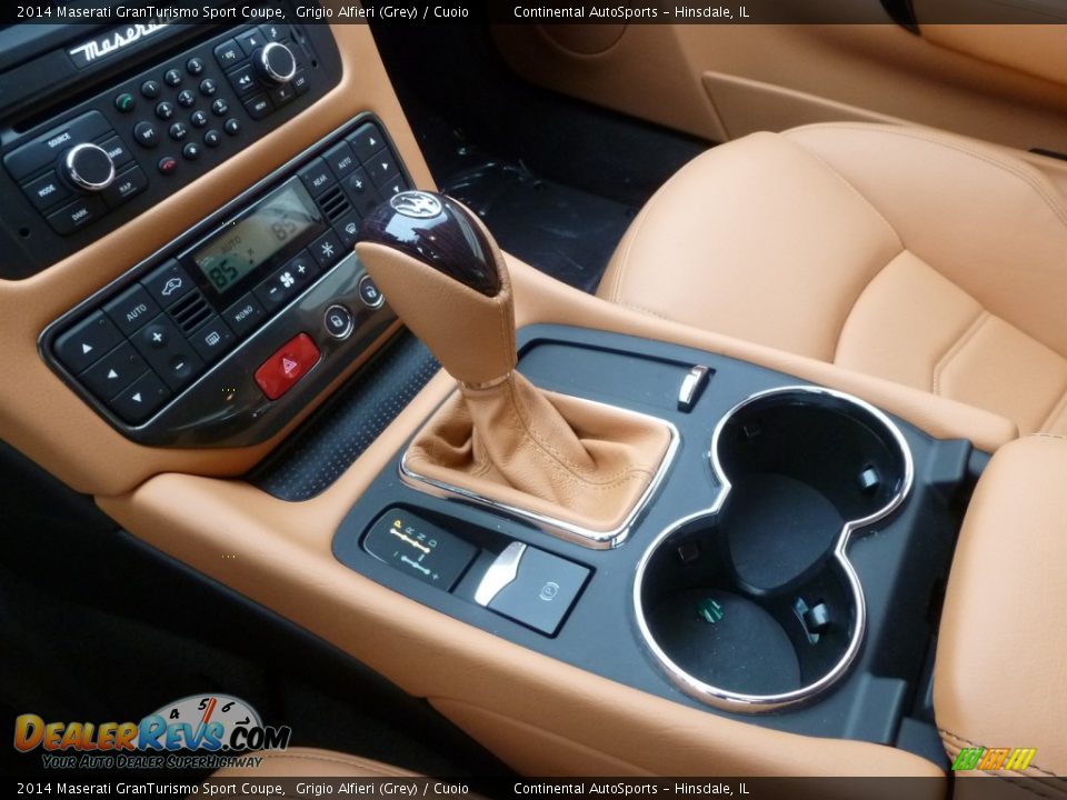2014 Maserati GranTurismo Sport Coupe Shifter Photo #8