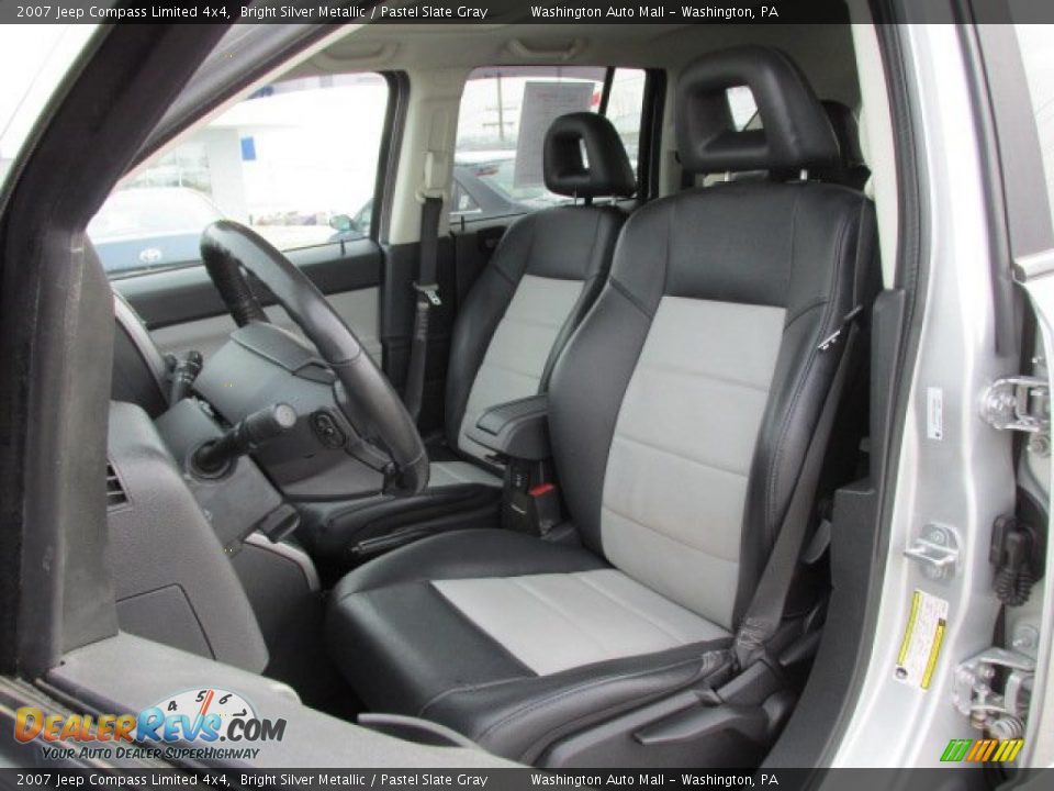 2007 Jeep Compass Limited 4x4 Bright Silver Metallic / Pastel Slate Gray Photo #14