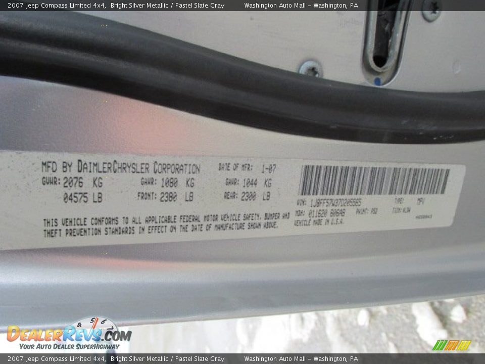 2007 Jeep Compass Limited 4x4 Bright Silver Metallic / Pastel Slate Gray Photo #19