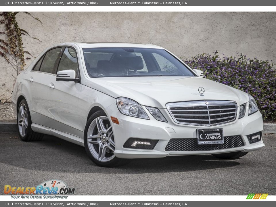2011 Mercedes-Benz E 350 Sedan Arctic White / Black Photo #11