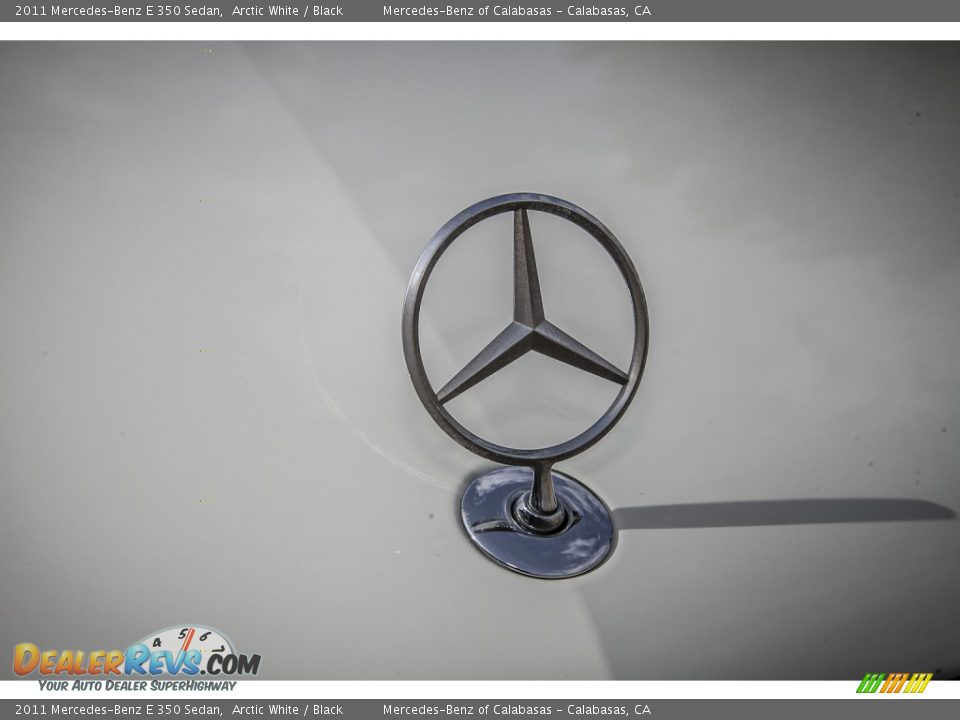 2011 Mercedes-Benz E 350 Sedan Arctic White / Black Photo #27