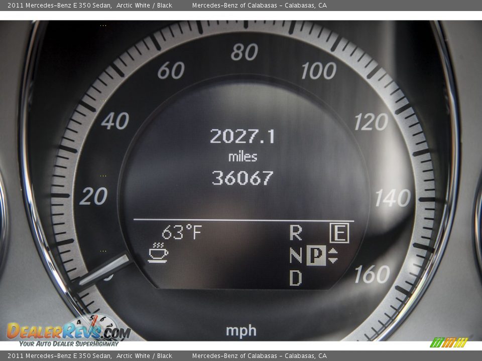 2011 Mercedes-Benz E 350 Sedan Arctic White / Black Photo #30