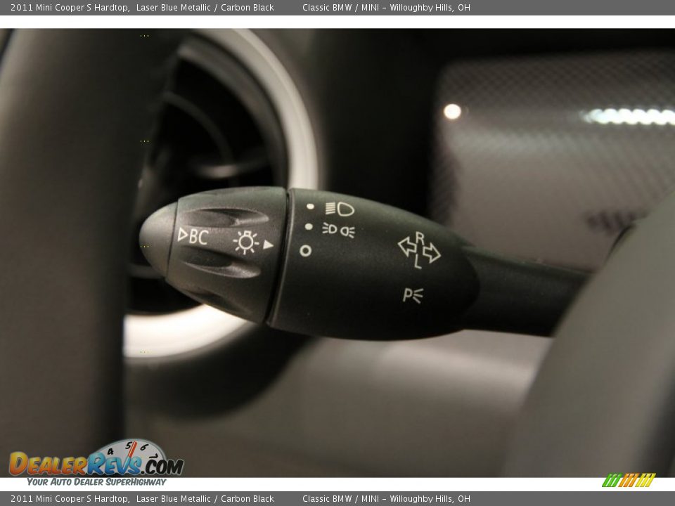Controls of 2011 Mini Cooper S Hardtop Photo #6
